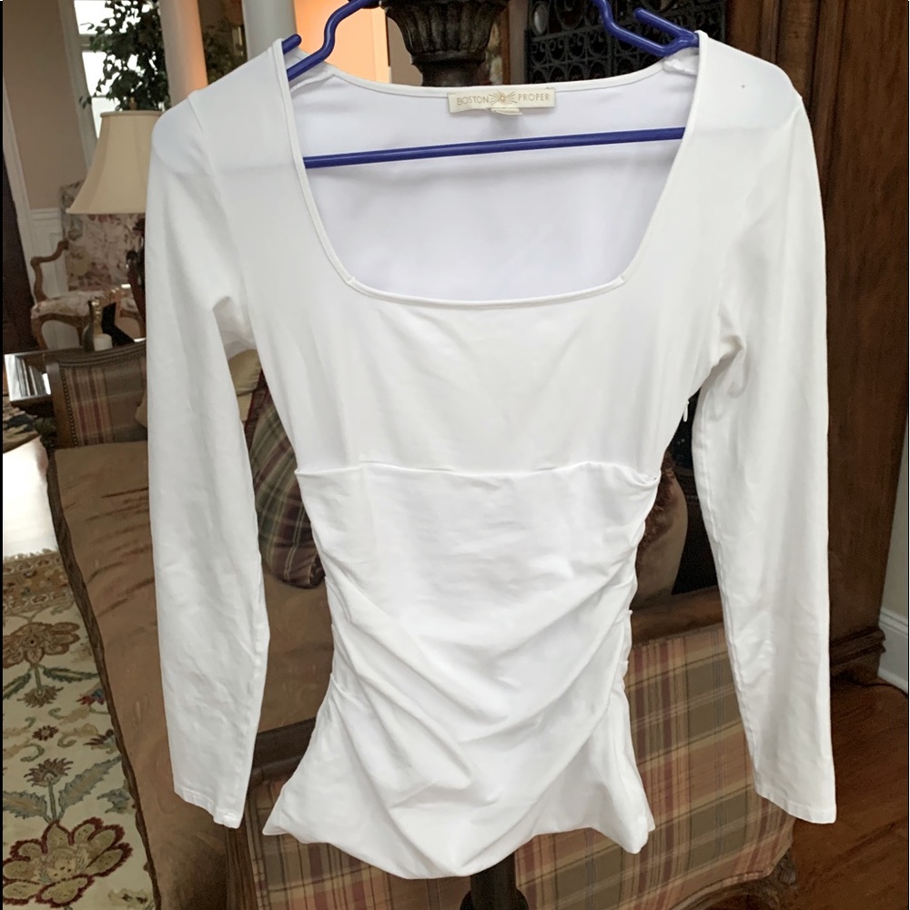 Boston Proper long sleeve tee